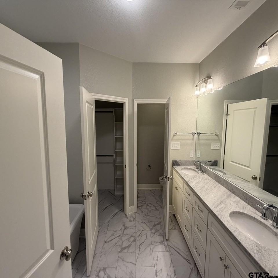 2009 Grassy Ridge Ln - Photo 5 of 25