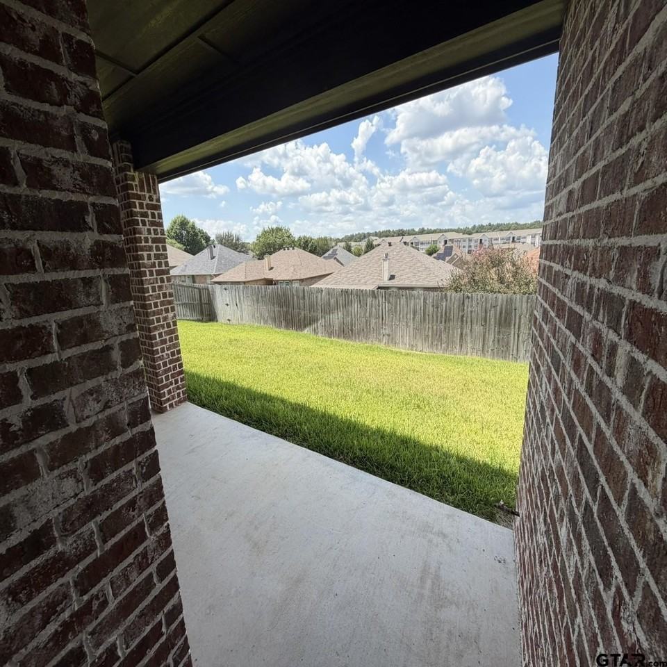 2009 Grassy Ridge Ln - Photo 6 of 25
