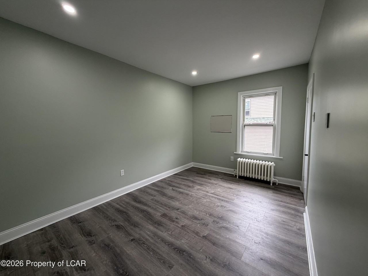 246 S Main St #2ndFL - Photo 7 of 10