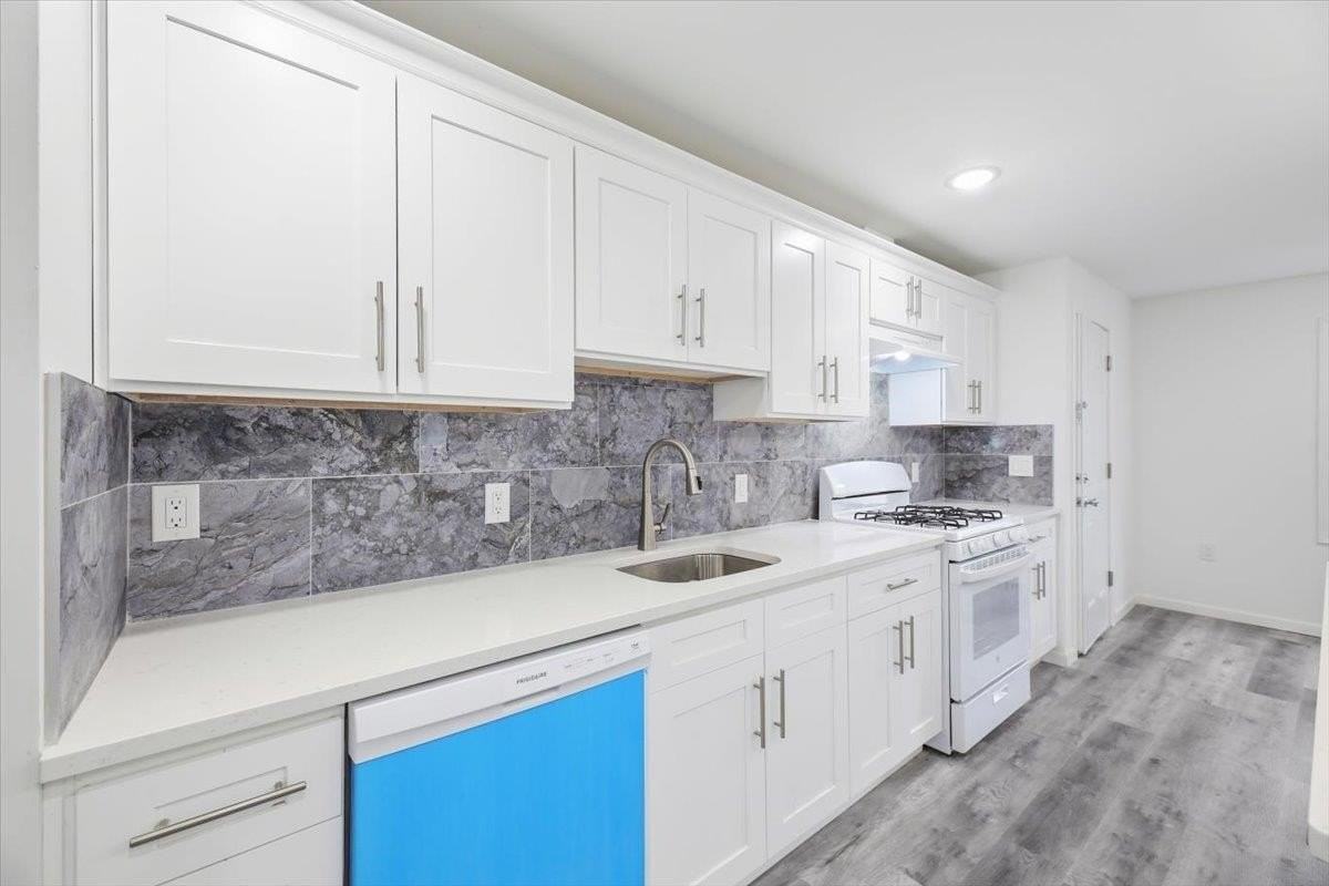 34 Fulton Ave #3 - Photo 4 of 14