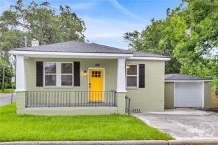828 W 48th St - Photo 1 of 1