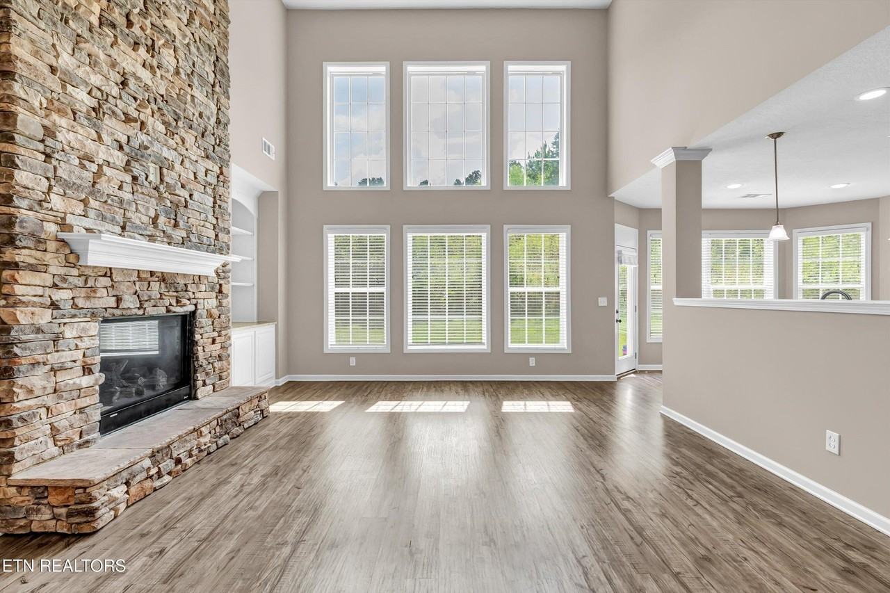 12436 Turkey Crossing Ln - Photo 7 of 44
