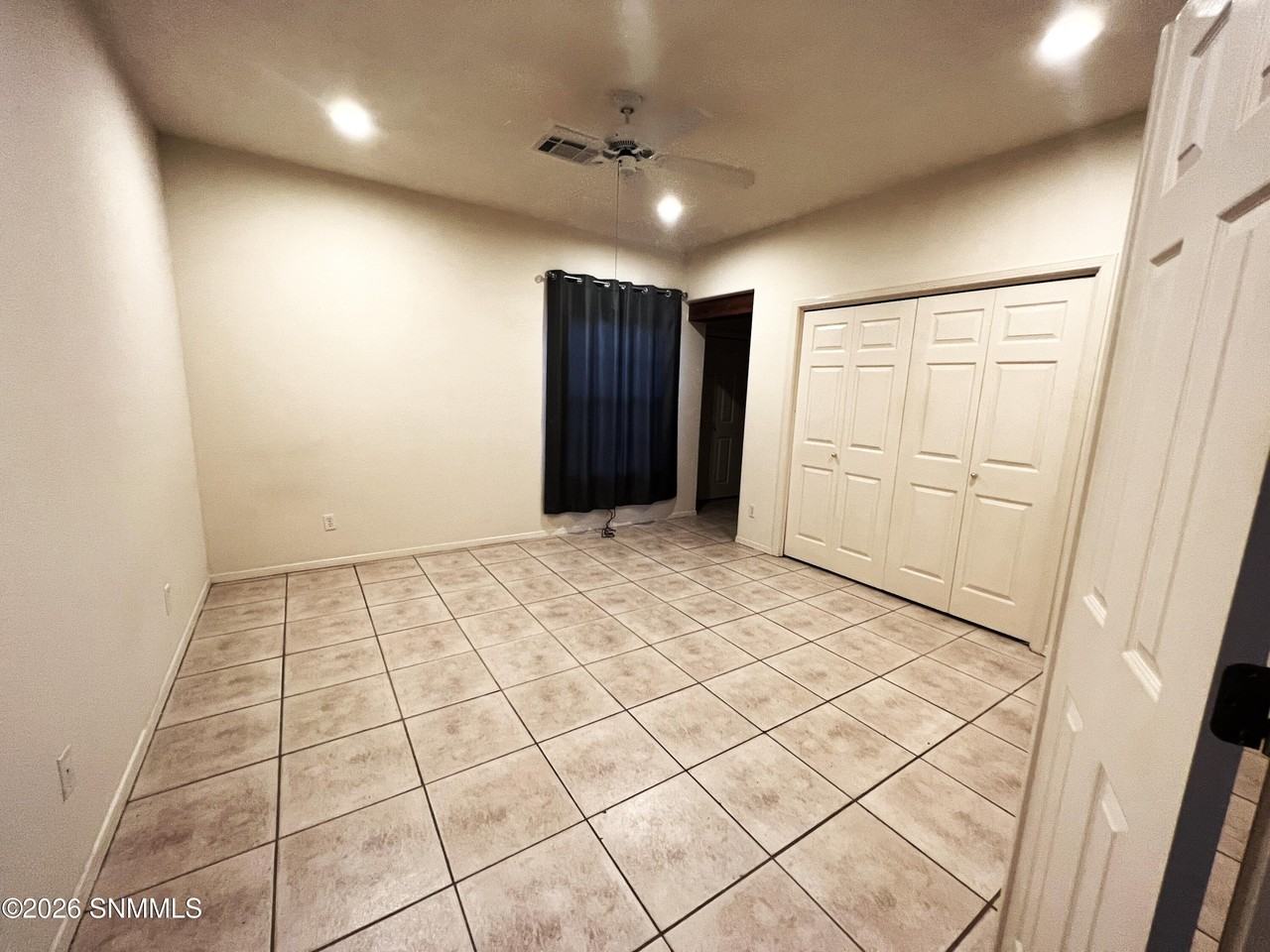 740 Canyon Point Rd - Photo 5 of 12