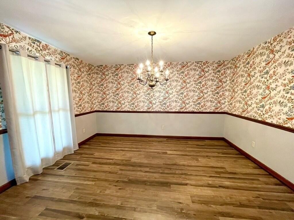 205 Browning Pl - Photo 5 of 23