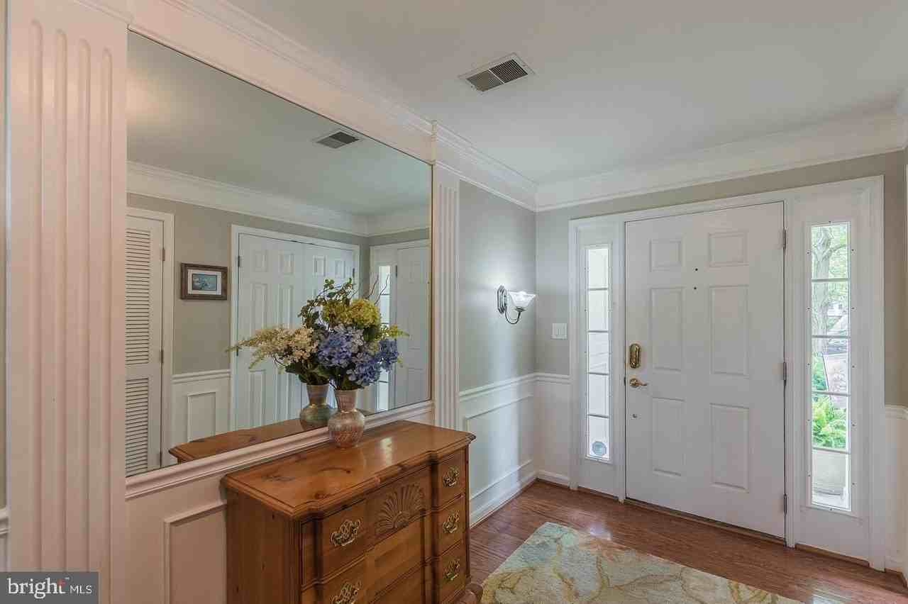 43125 Holtby Sq - Photo 3 of 36