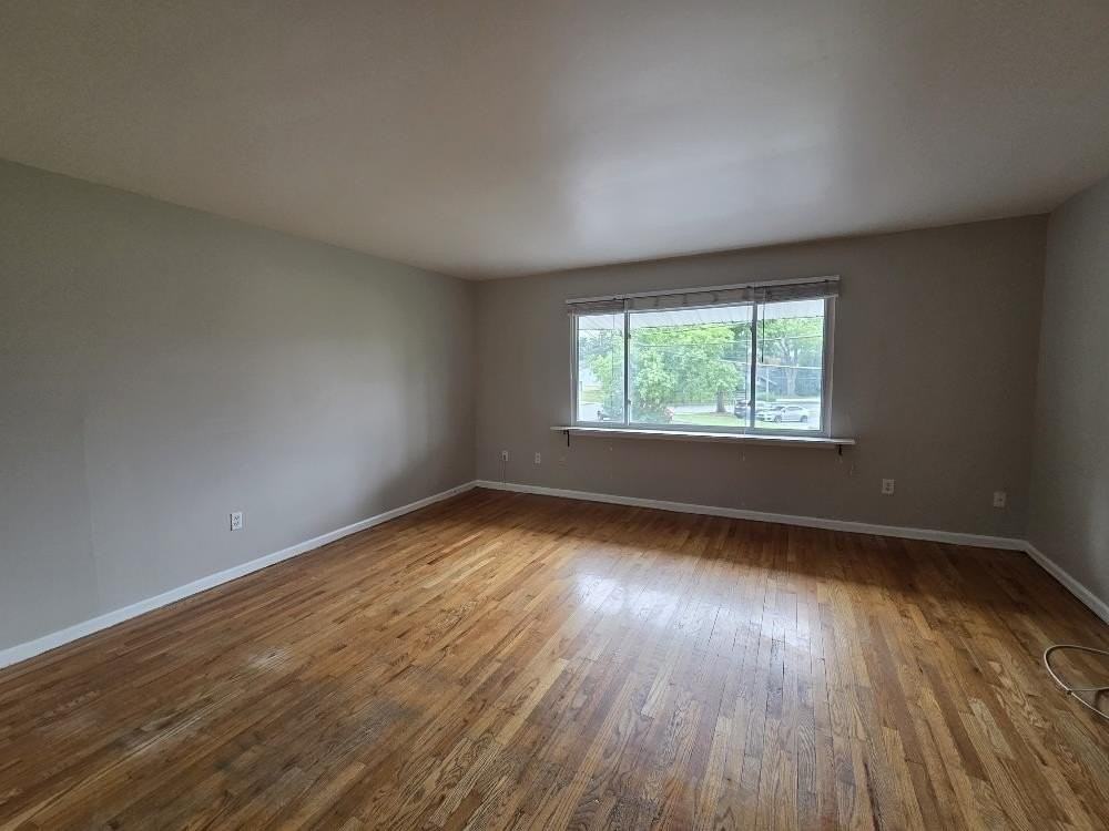 1747 Schoenersville Rd - Photo 2 of 13