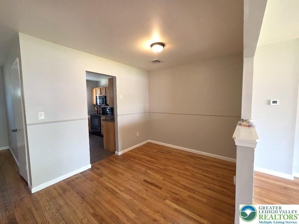 1747 Schoenersville Rd - Photo 5 of 13