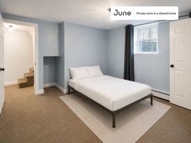 21 Highgate St #D - Photo 1 of 1