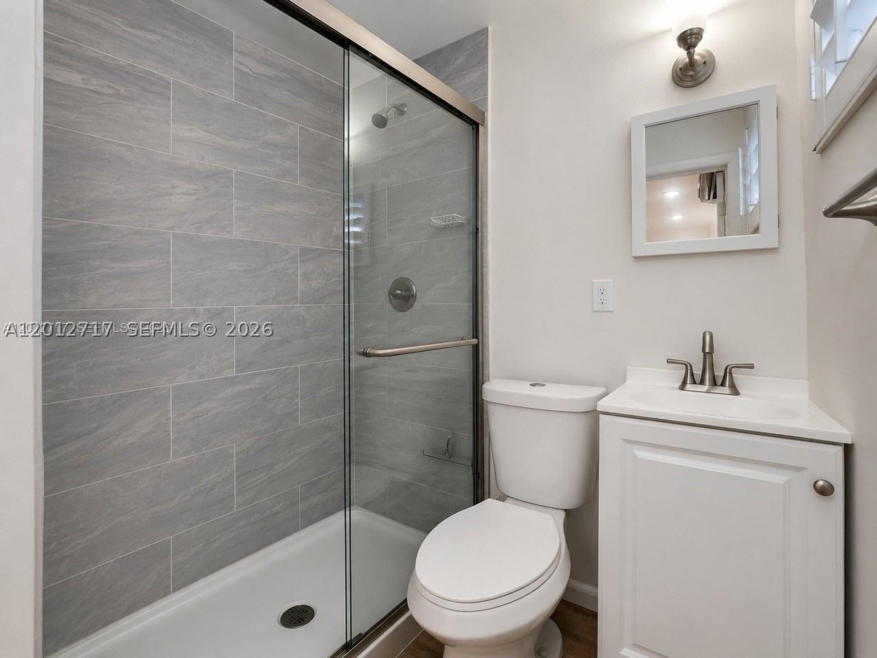 320 New York St #1W - Photo 6 of 10
