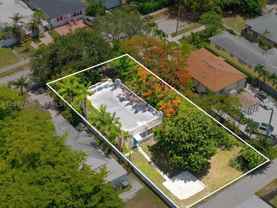 1954 Dewey St - Photo 1 of 1