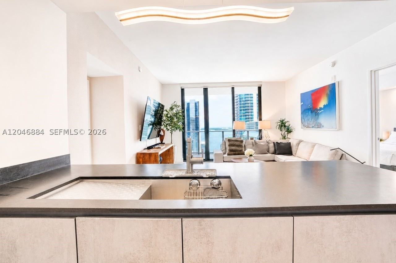 1010 Brickell Ave #2402 - Photo 5 of 27