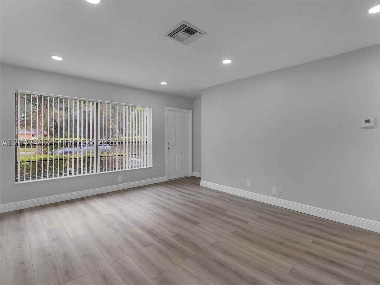10373 Nw 35th St #10373 - Photo 6 of 18
