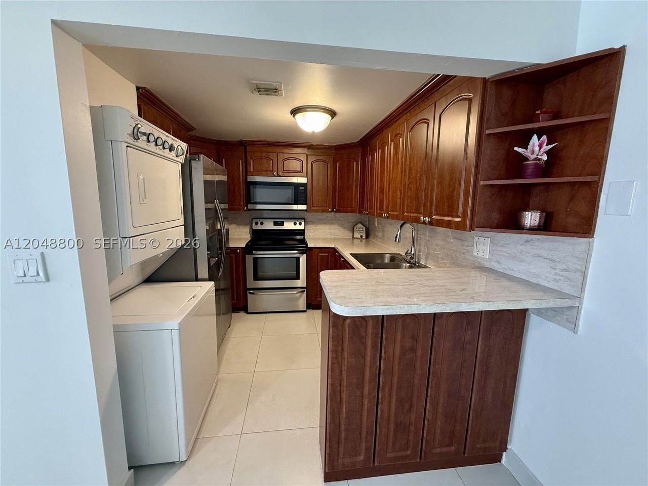 20 Sw 108th Ave #F7 - Photo 6 of 19