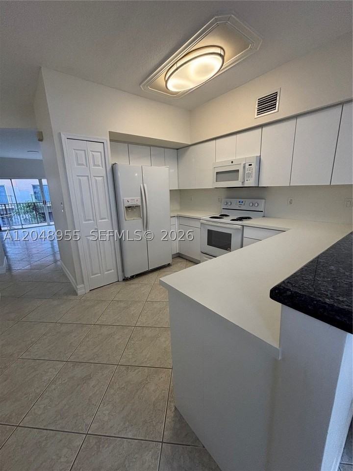 10151 Sw 154th Circle Ct #108-4 - Photo 4 of 9
