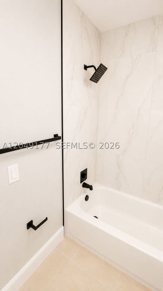 2332 Roosevelt St #32 - Photo 7 of 12