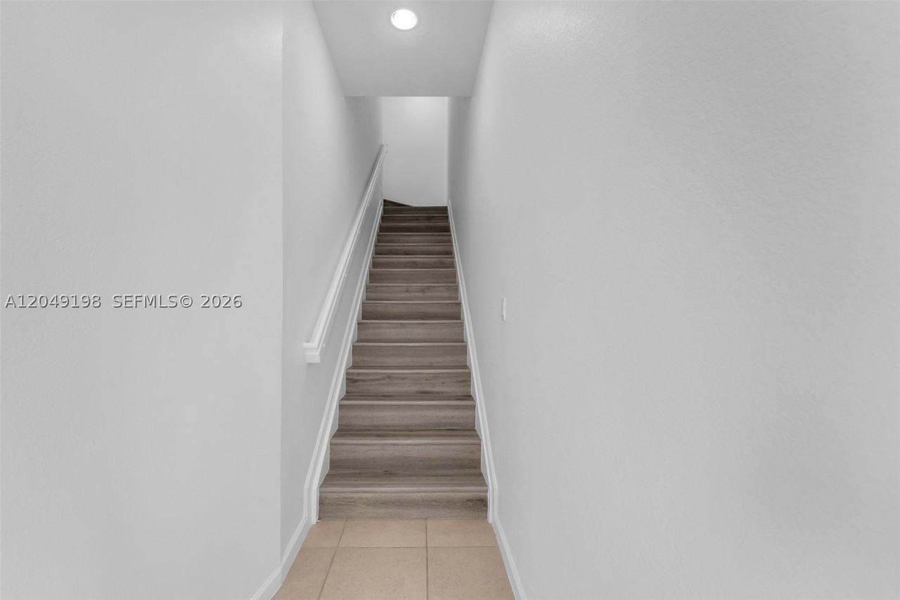 27021 Sw 140th Path #27021 - Photo 4 of 39