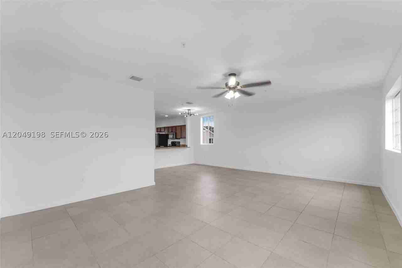 27021 Sw 140th Path #27021 - Photo 7 of 39