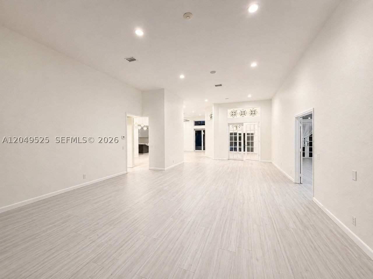 2616 Oakbrook Ct - Photo 7 of 16