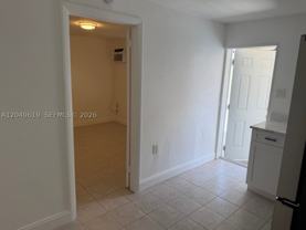 219 Sw 21st Ave #5 - Photo 1 of 1