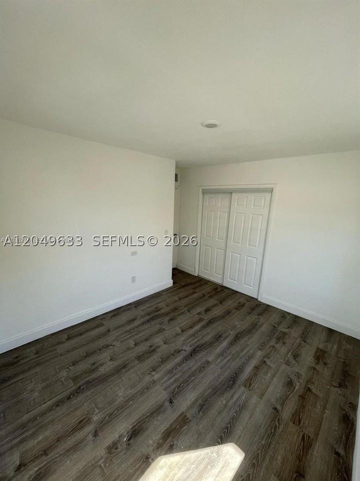 7360 Sw 21st St #7360 - Photo 7 of 11