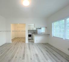 1021 Euclid Ave #9 - Photo 1 of 1