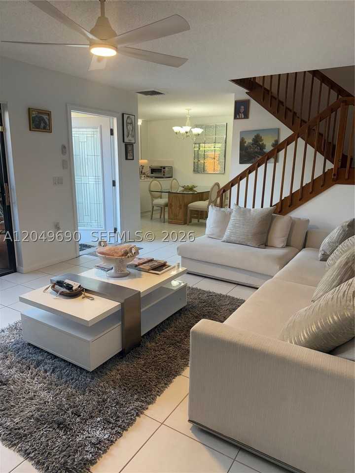 9101 Sw 19th Pl #C - Photo 3 of 25