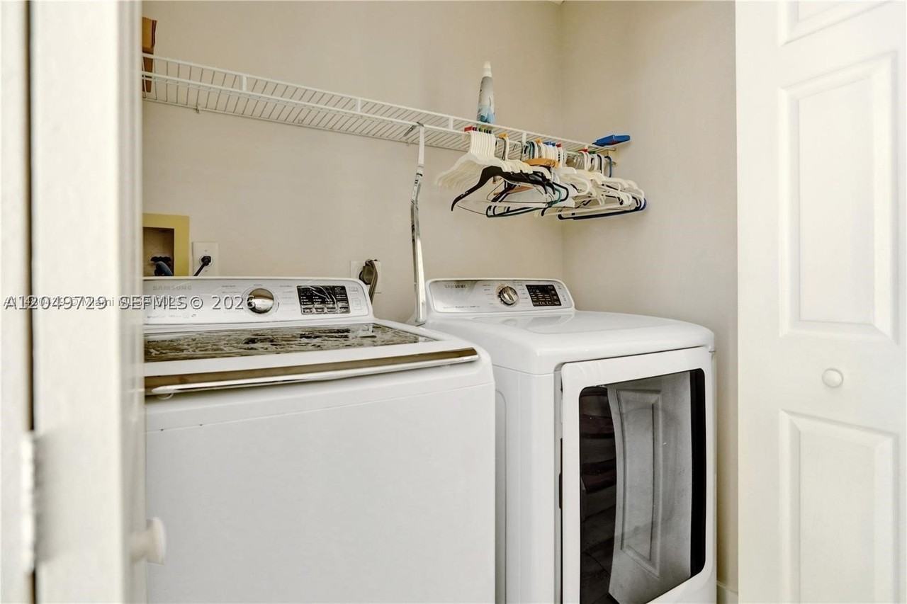 15184 Sw 110th St - Photo 6 of 16