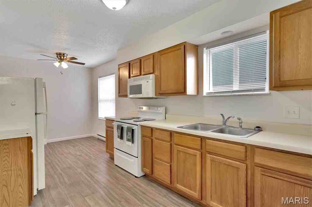 119 N 1st St - Photo 7 of 15