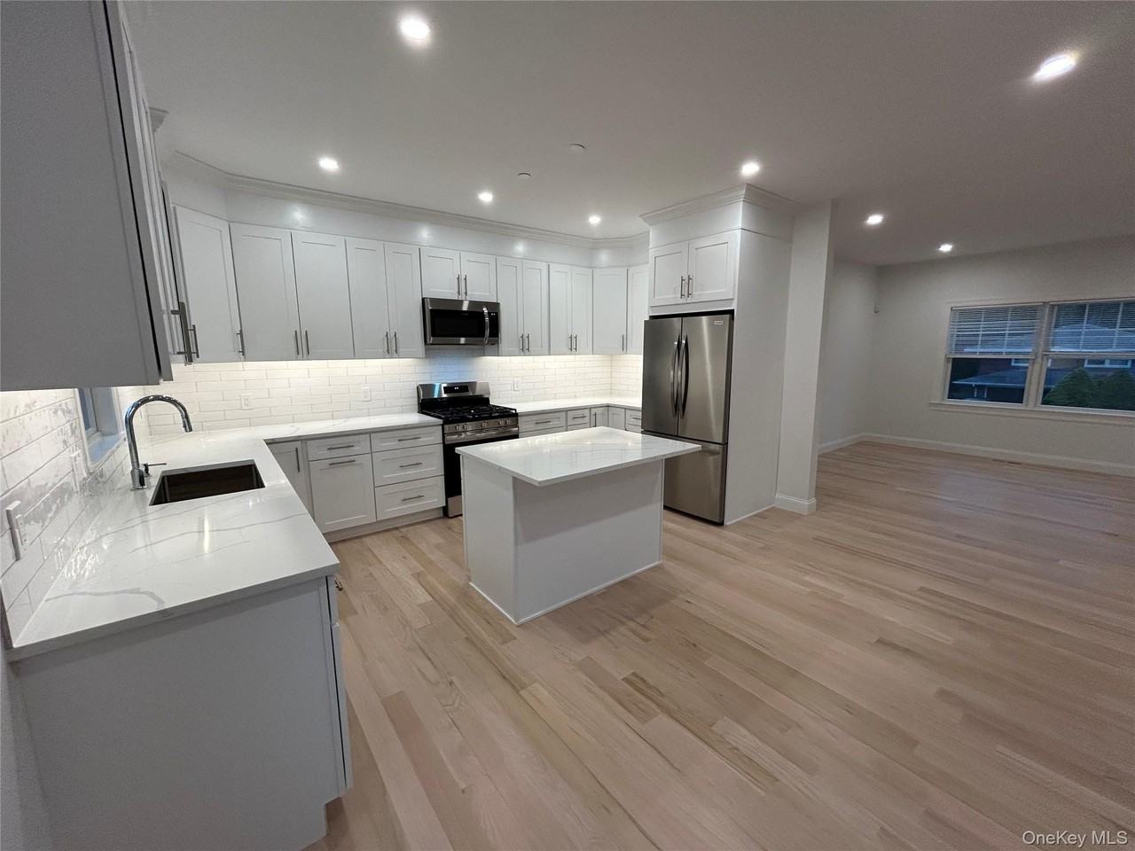 61 Adelphi Ave #63 - Photo 5 of 28