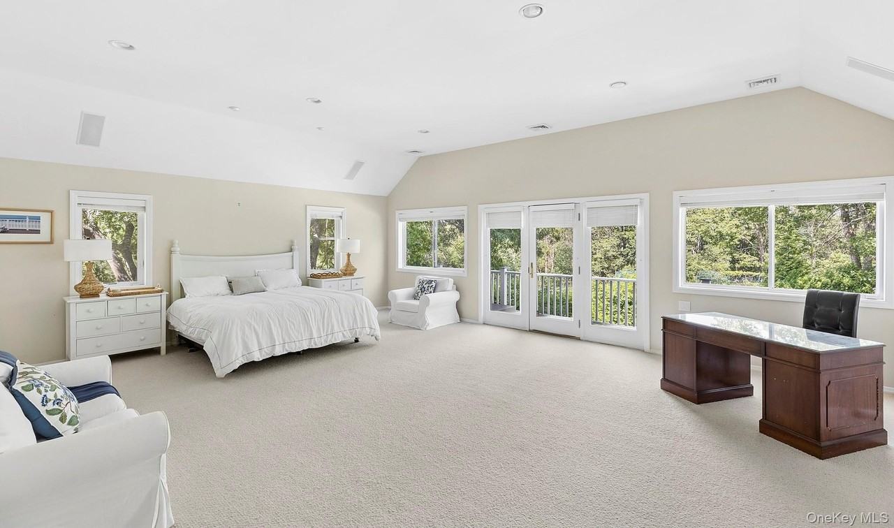 9 Rosebud Ln - Photo 7 of 16