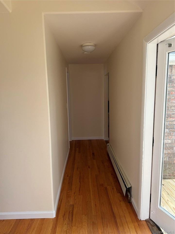 45 S Middletown Rd - Photo 6 of 15
