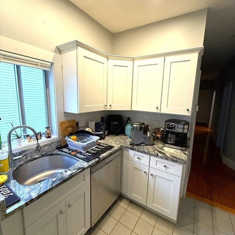 41 Ardell St #1 - Photo 2 of 9