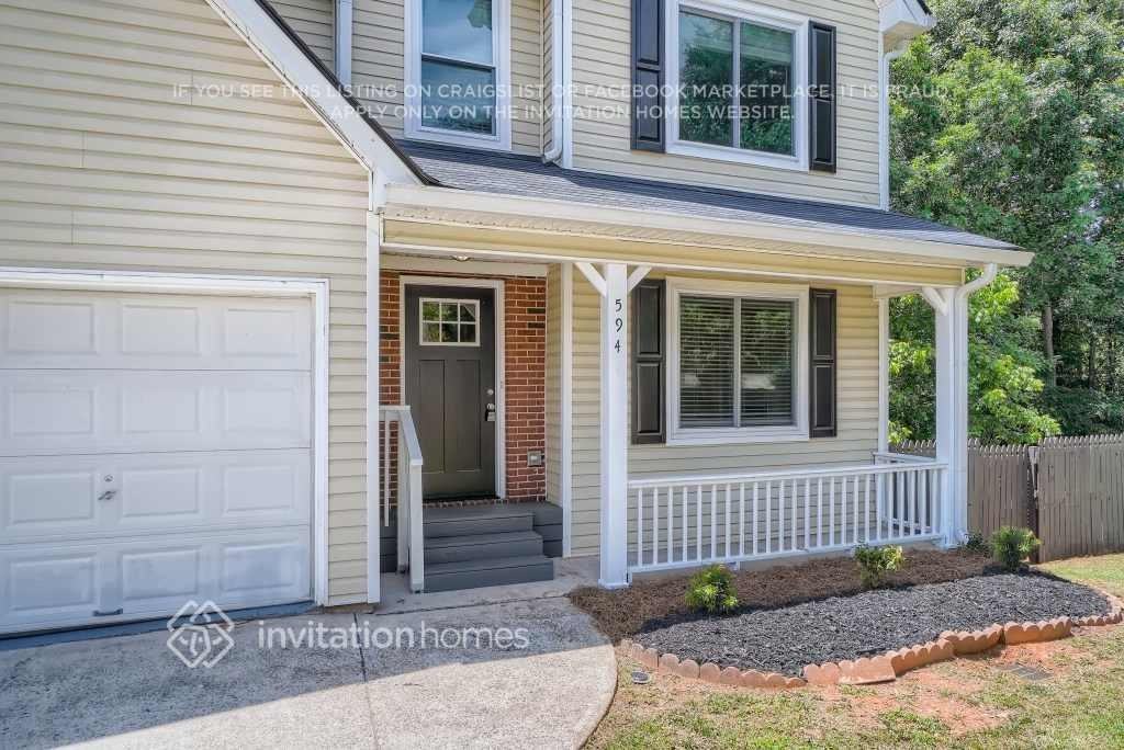 594 Rivulett Ct - Photo 3 of 28