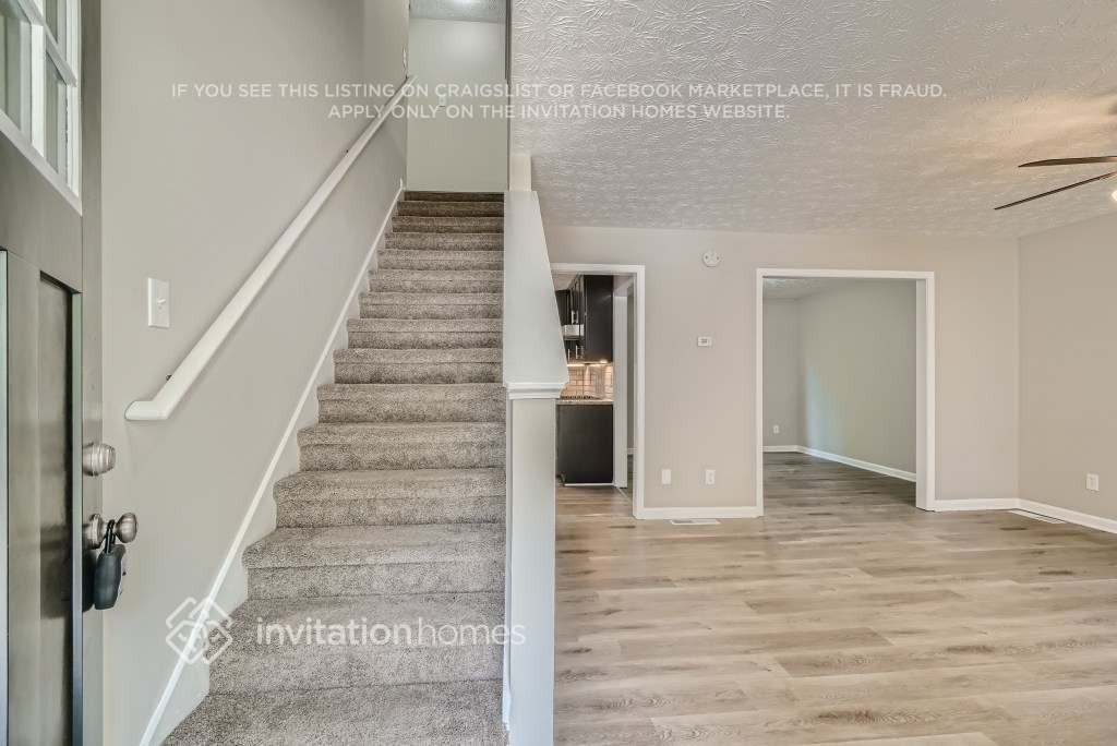 594 Rivulett Ct - Photo 4 of 28