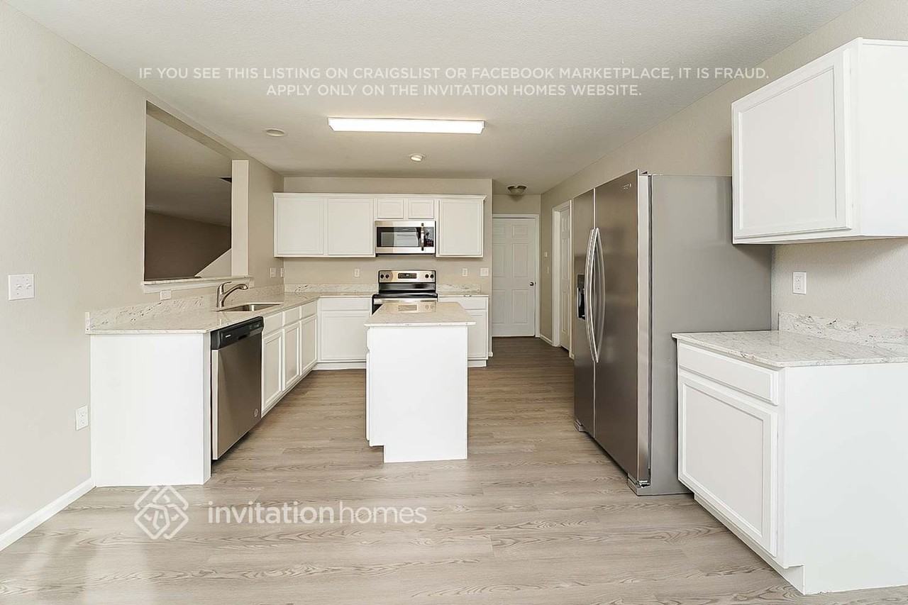 20460 Randolph Pl - Photo 7 of 15
