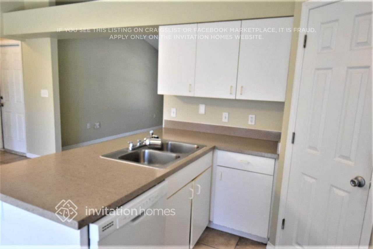 1786 Hydrangea Rd Nw - Photo 5 of 10