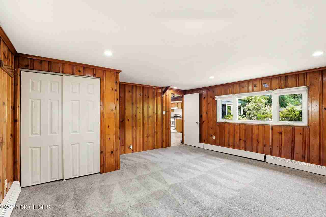 22 Central Ave - Photo 7 of 11