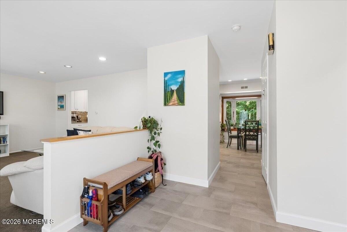 7 Cannan Ct - Photo 5 of 34