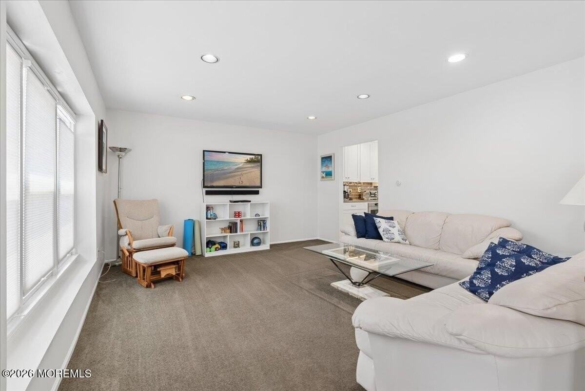 7 Cannan Ct - Photo 6 of 34