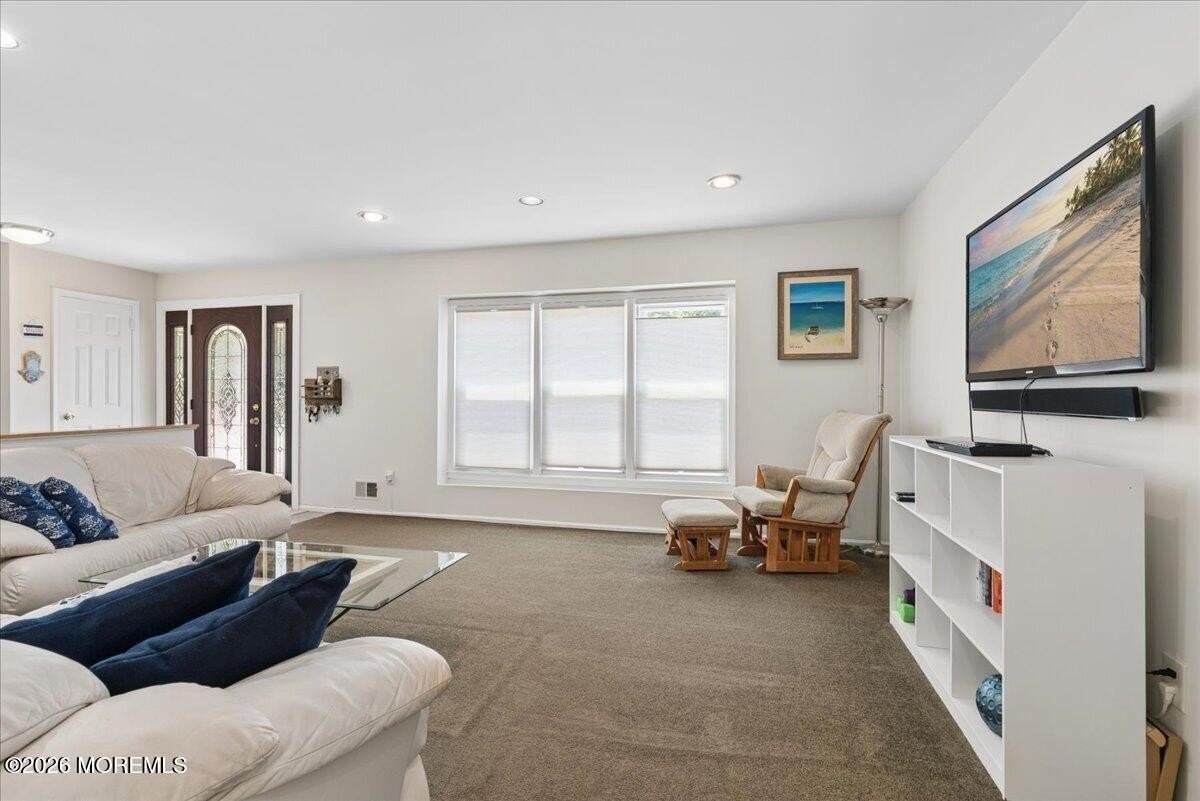 7 Cannan Ct - Photo 7 of 34
