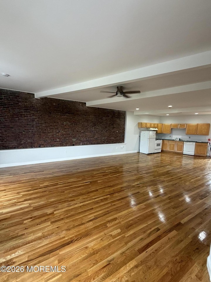 625 Cookman Ave #3 - Photo 6 of 13