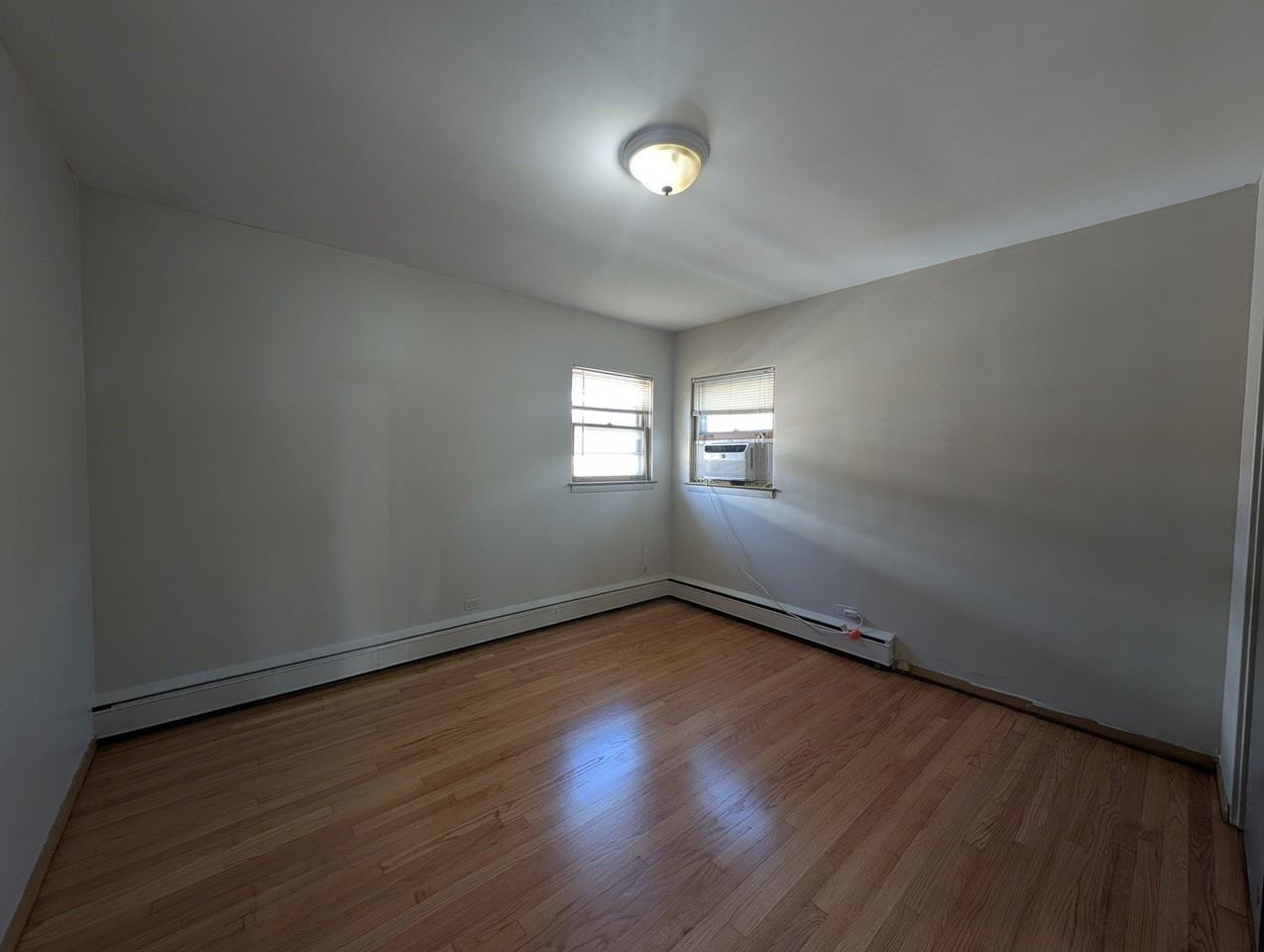300 Burlington Ave #2ndFL - Photo 5 of 7