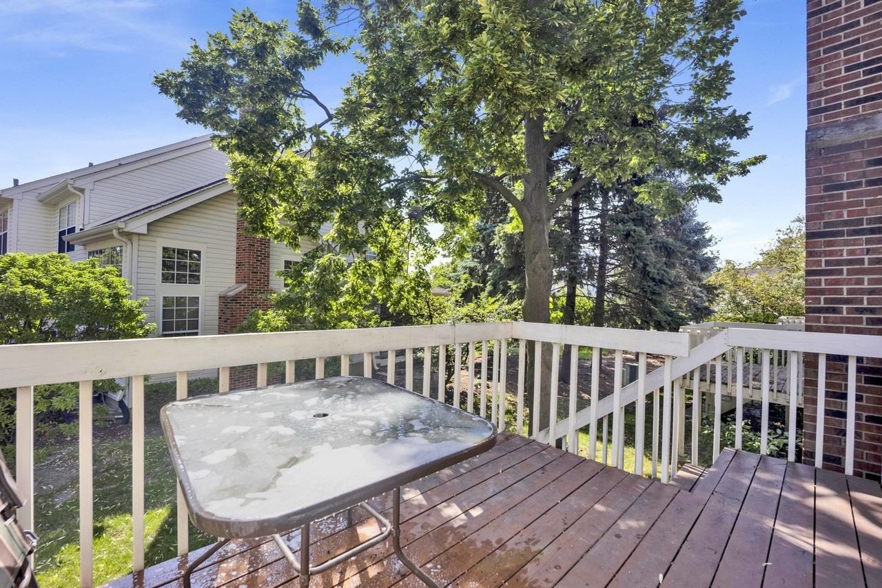 2164 Seaver Ln - Photo 6 of 39