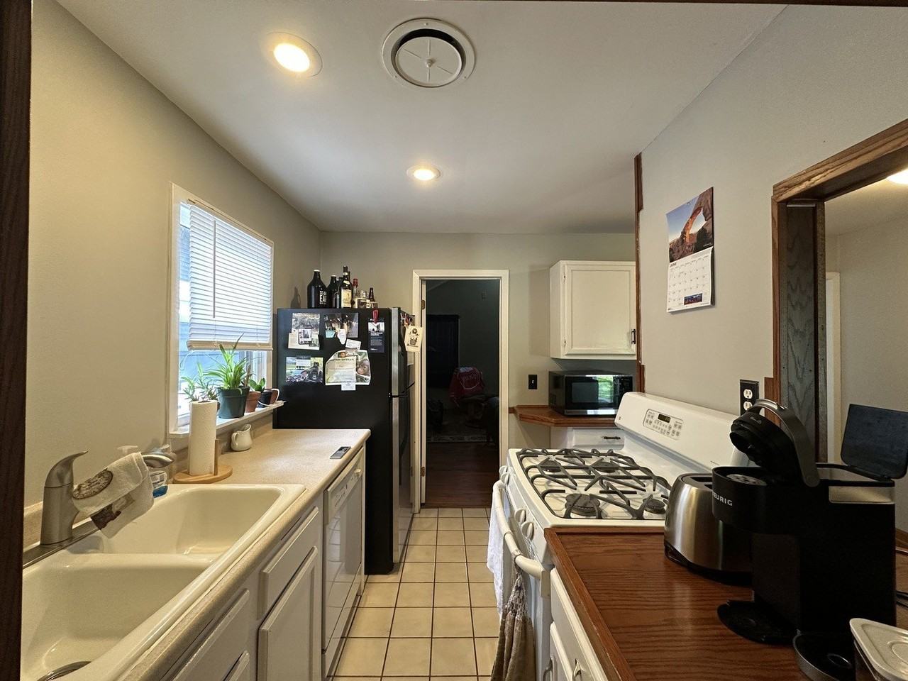 37 S Heather Dr - Photo 4 of 17