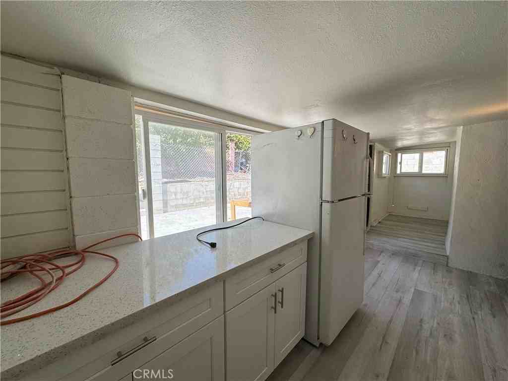 17425 Tadmore St - Photo 3 of 13