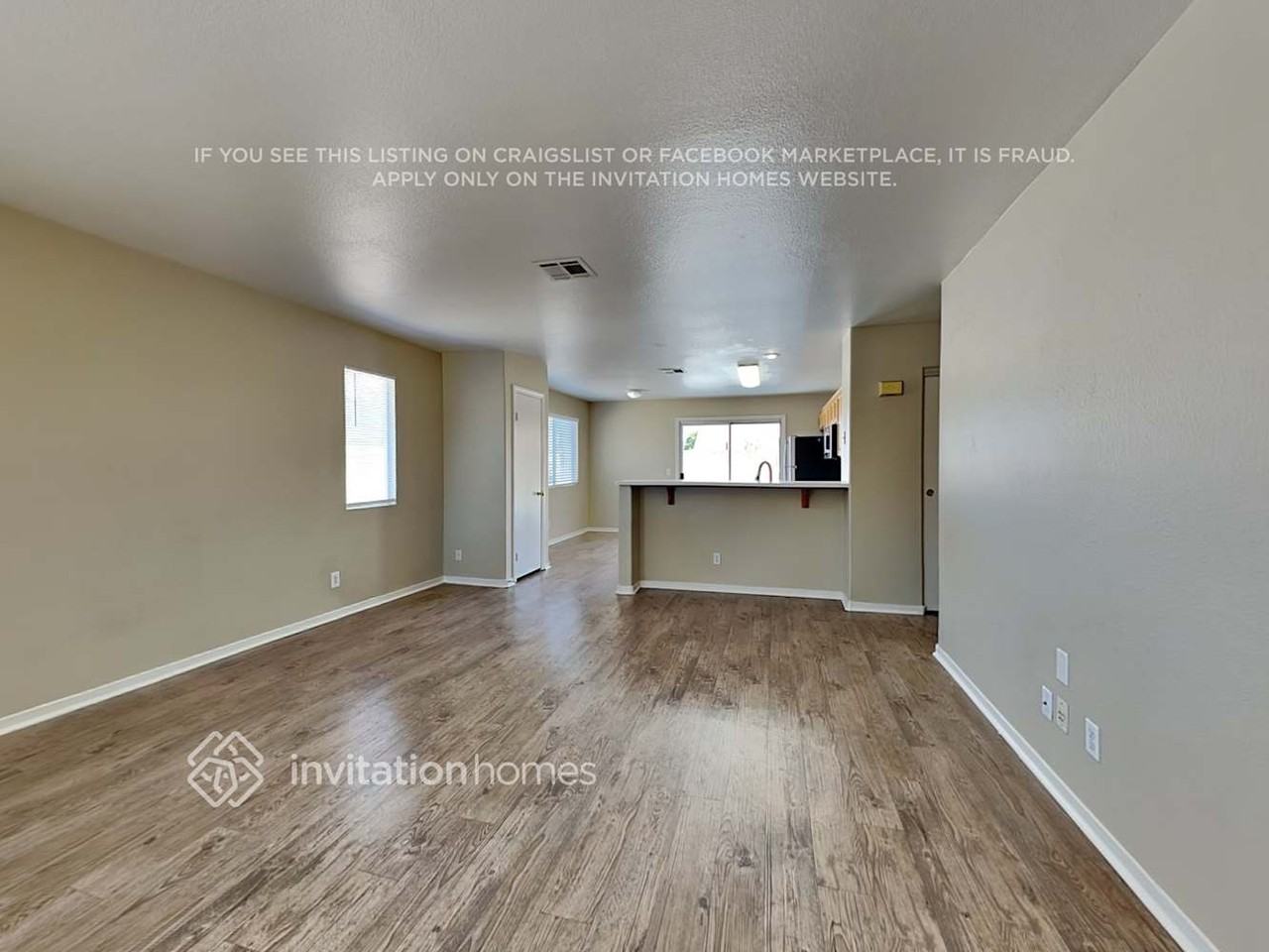 7944 Odysseus Ave - Photo 4 of 18