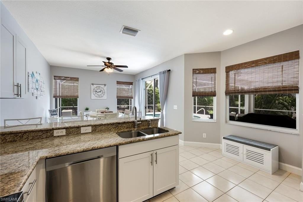 697 Crossfield Cir - Photo 7 of 18