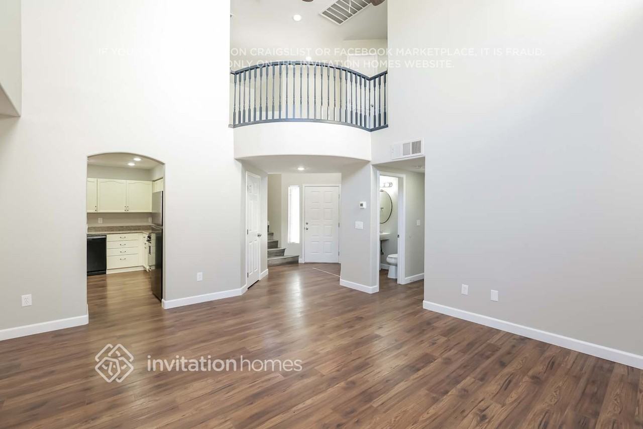 3328 Michelangelo Ct - Photo 3 of 12