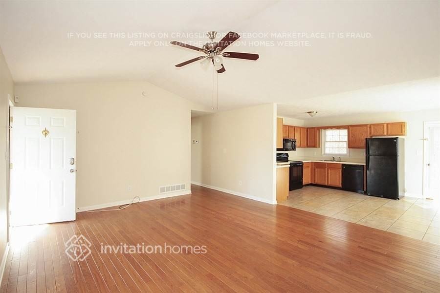 95 Sweetwater Ln - Photo 3 of 15
