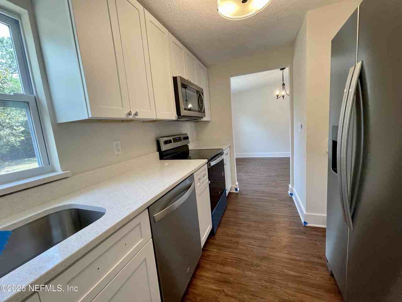 10867 Bahia Dr - Photo 4 of 21